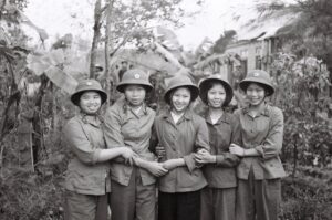 Kvinnliga soldater i Vietnam